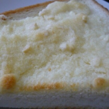 こんばんは・・・・トーストがめっちゃ美味しくなりますね。アーモンドバター大好きです(#^.^#)